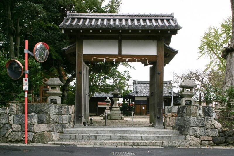 膳所城の移築城門・膳所神社