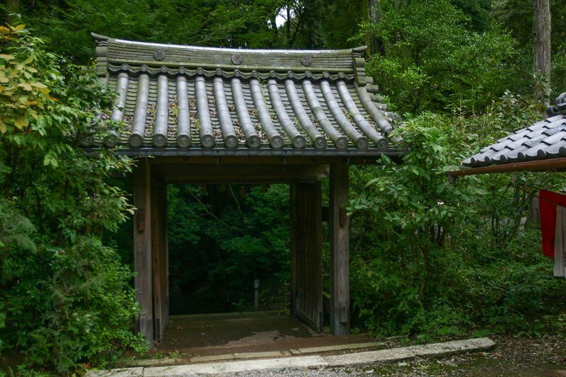膳所城の移築城門 米倉門・近津尾神社
