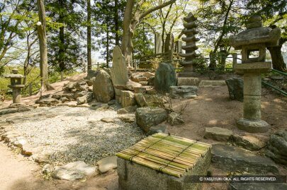 土岐氏時代の庭園