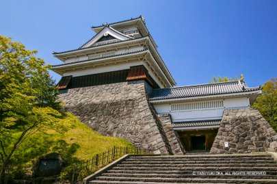上山城模擬天守1