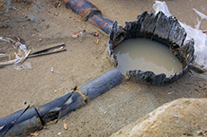 大石頼母助屋敷跡の上水道跡