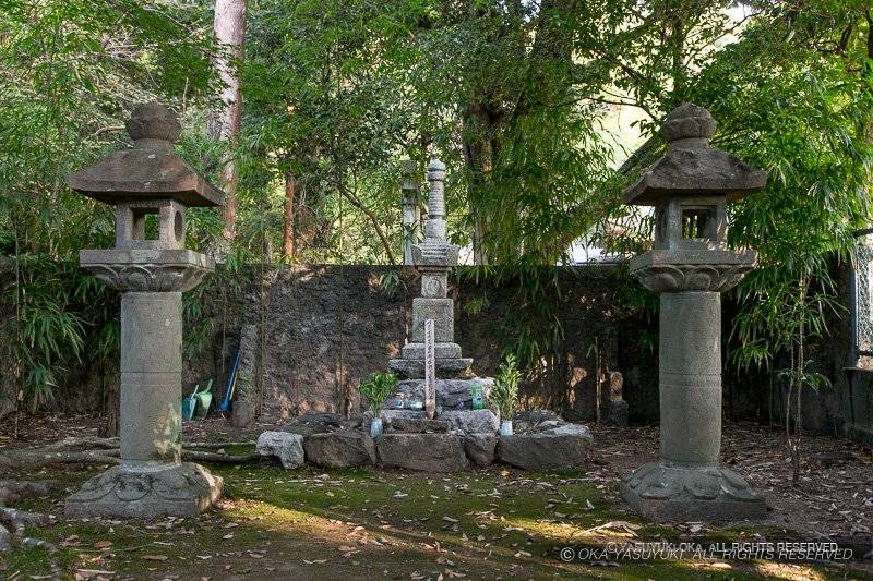 長宗我部信親墓所（雪蹊寺）