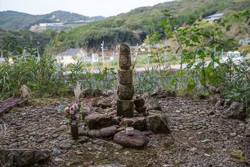 伝香川五郎次郎親和の墓