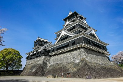 熊本城の大天守・小天守