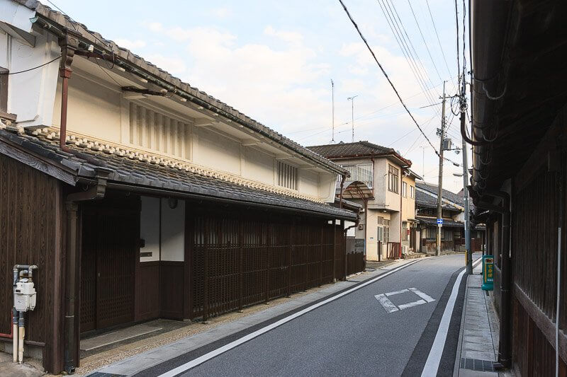 芹町の町並み・彦根城下町