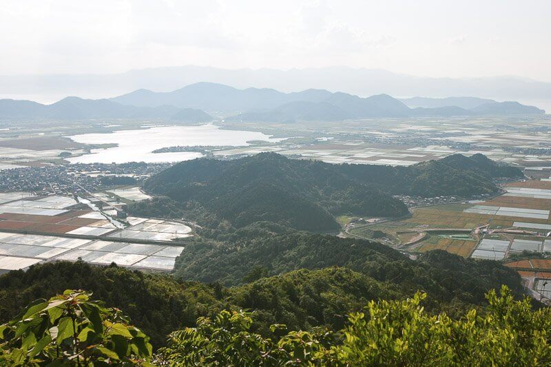 繖山から望む安土城