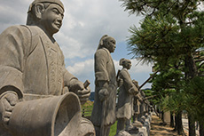 赤穂浪士石像・大石神社