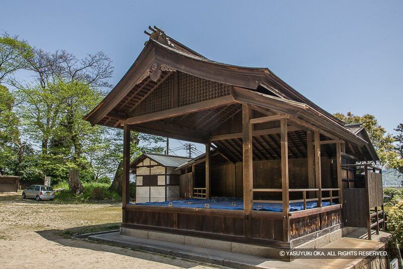 沼名前神社能舞台