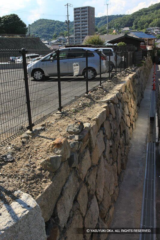 二の丸鍛冶曲輪跡の石垣