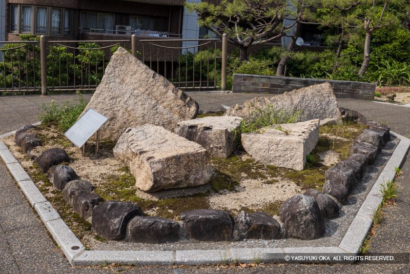 呉川遺跡で出土した残念石