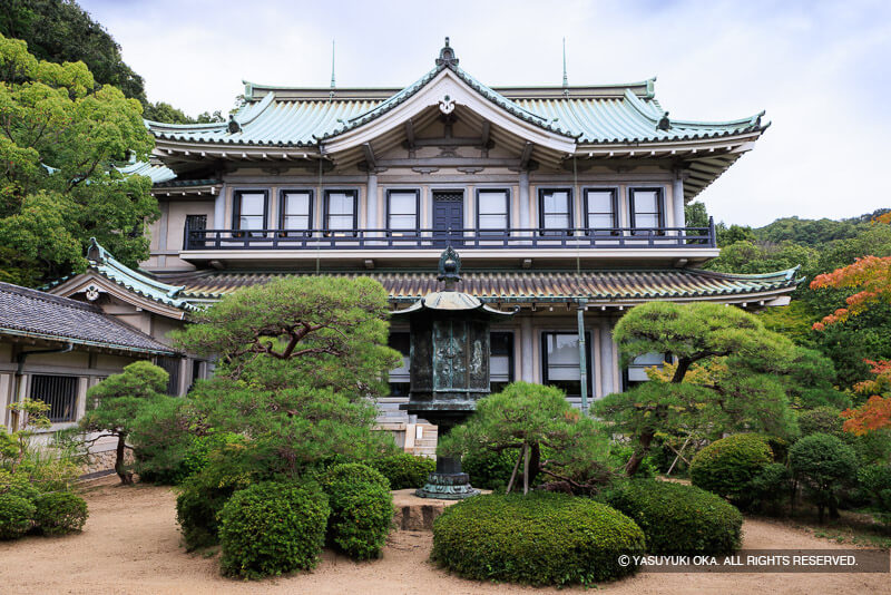 白鶴美術館