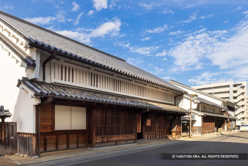 旧岡田家住宅と旧石橋家住宅