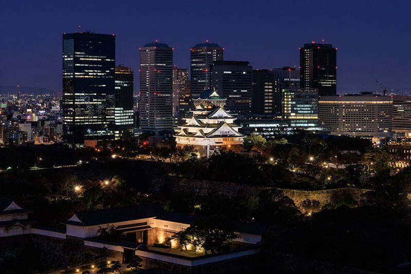大阪歴史博物館から観る大阪城のライトアップ