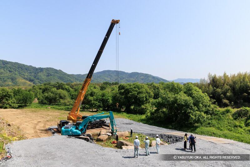 赤田川の残念石を仮置場まで移動