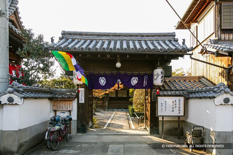 龍野城移築城門・錣坂門・蓮光寺
