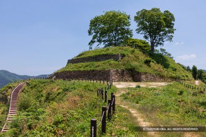 月山富田城三の丸跡