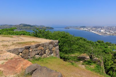 米子城から中海を観る