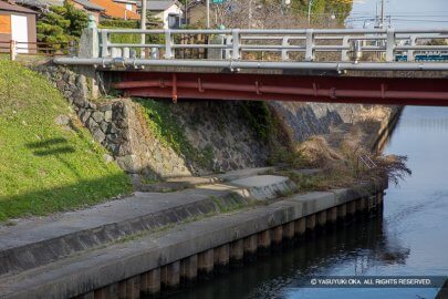 長島城の大手橋石垣
