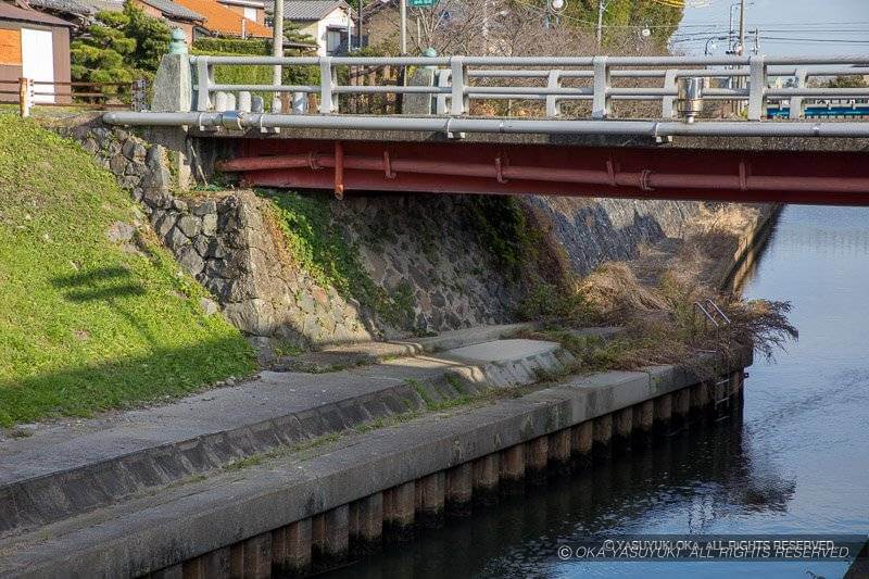 長島城の大手橋石垣