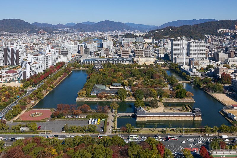 リーガロイヤルホテル広島から見おろす広島城