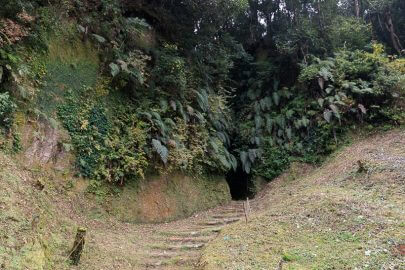 清色城・登城口