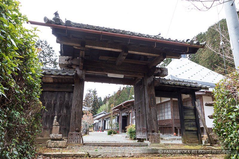 桂林寺山門（亀山城移築城門）