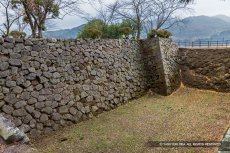 臼杵城 本丸空堀と武具櫓台
