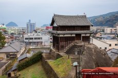 臼杵城 卯寅口門脇櫓と畳櫓