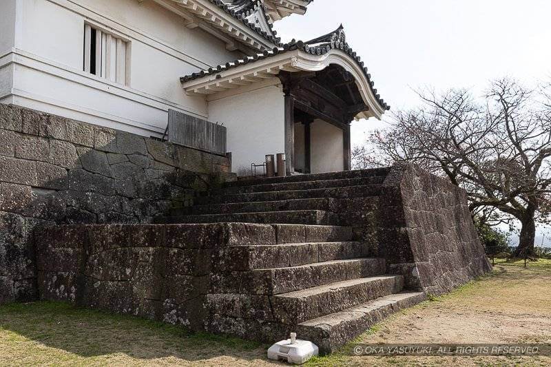 宇和島城天守玄関