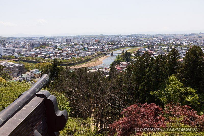 横手城