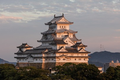 男山から望む姫路城の残照