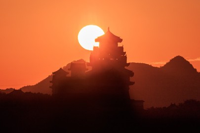 姫路城の日の出
