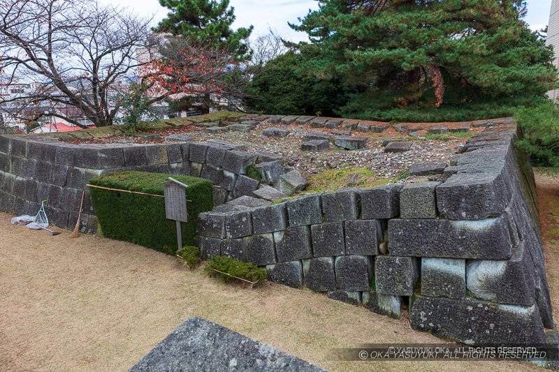 福井城控え天守台