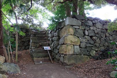 小浜城西櫓付近の本丸石垣