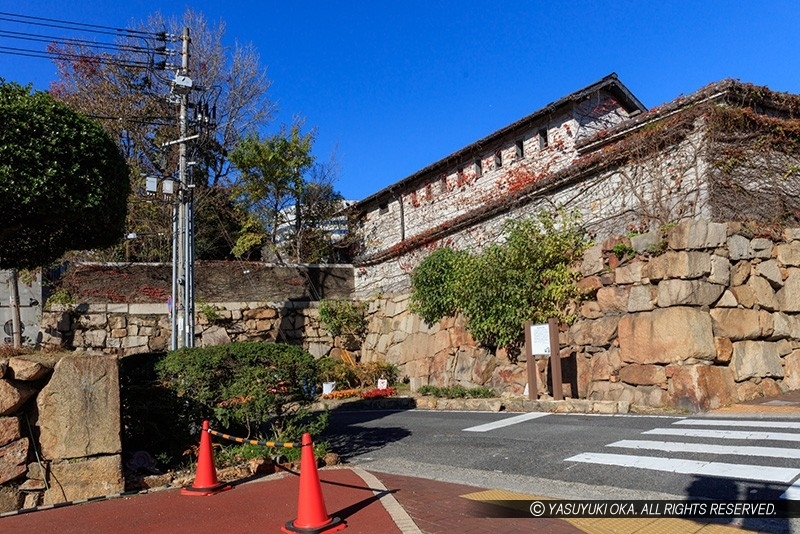 岡山城石山門の虎口石垣