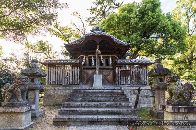 稲葉神社（淀城跡公園内）