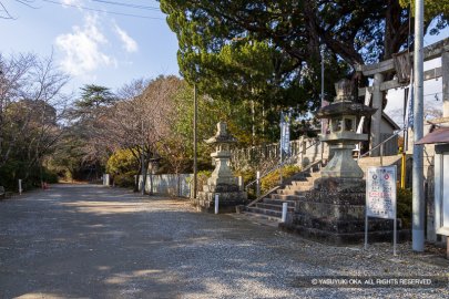 川島神社