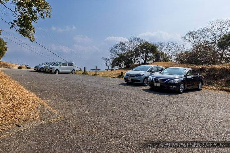 四王寺焼米ヶ原駐車場