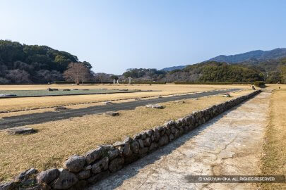 大宰府の堀跡と回廊跡・東脇殿跡