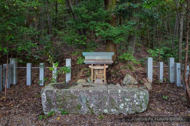 山口天神の牛石（名古屋城残石）