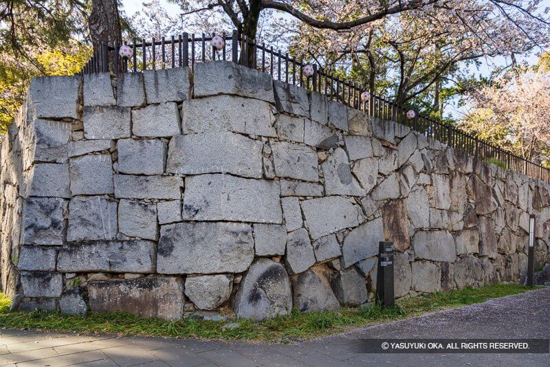 小倉城槻門跡