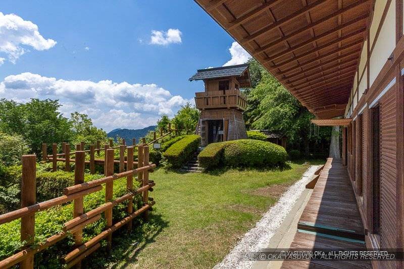 田峯城本丸物見台