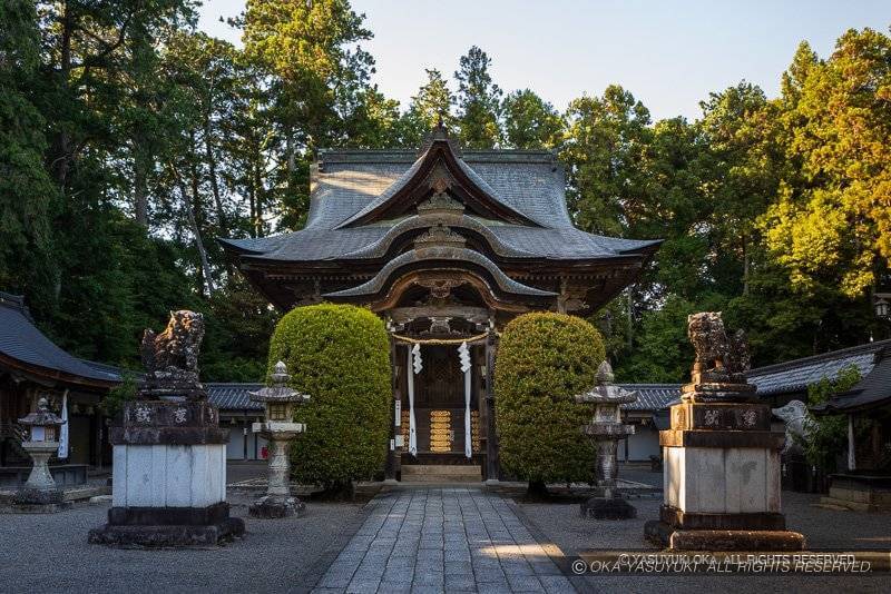 馬見岡綿向神社
