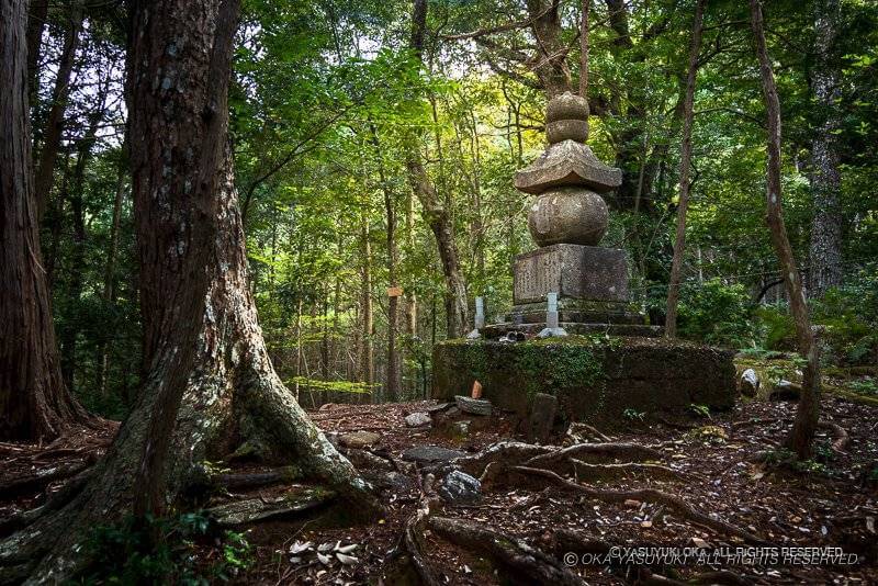 北畠具教の首塚