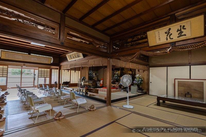 迎乗寺に移築された柳本陣屋中奥御殿。中央が上段の間