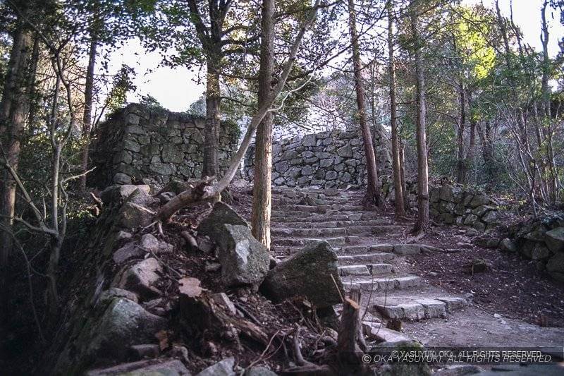 安土城の中枢部北側の虎口