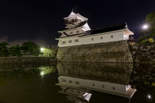 富山城ライトアップ