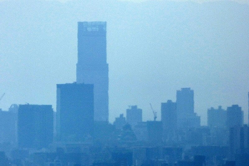 芥川山城から見る大阪城