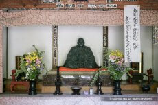 武田信玄の像（積翠寺）