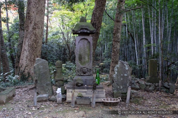 北条氏照の墓